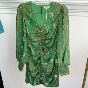 Lenon dress green with chains